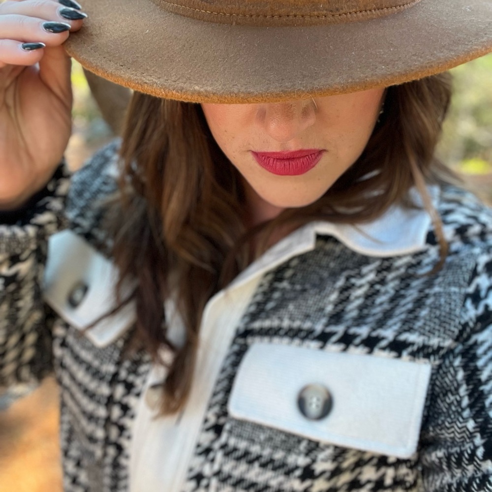 Meet your Posher, Kim